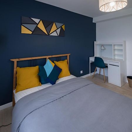 Appartement 3 Chambres - Parking - Wifi - Buanderie - Jardin Брест Экстерьер фото